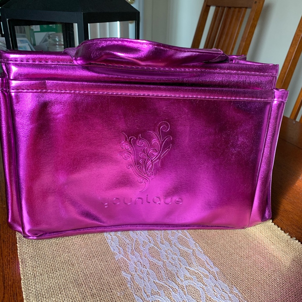 NWT/Bag Younique Organizer Tote